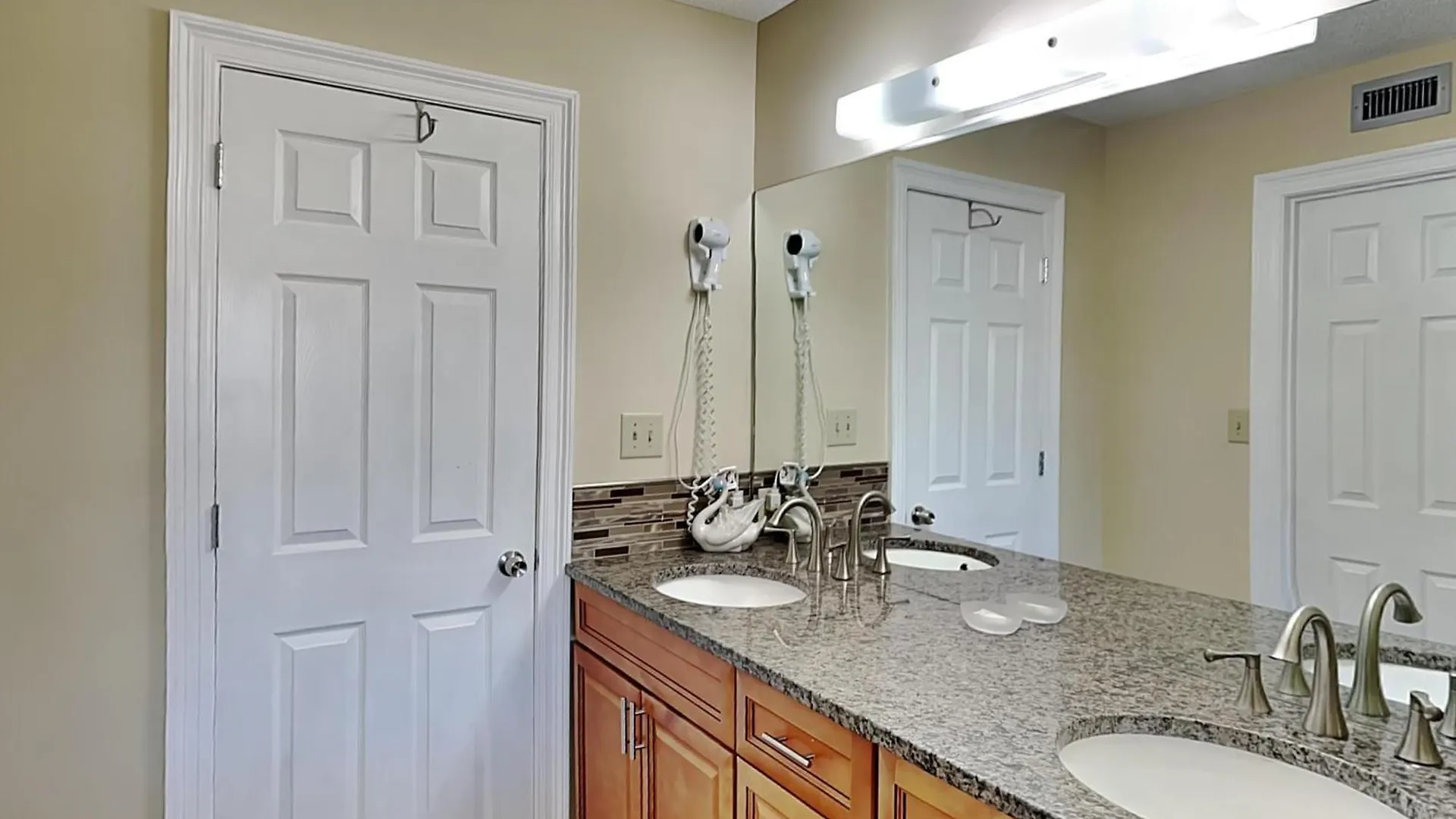 Edgewater Villa 902 Panama City Beach Apartment